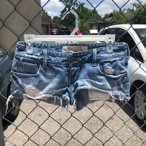 Hollister low rise shorts size 0